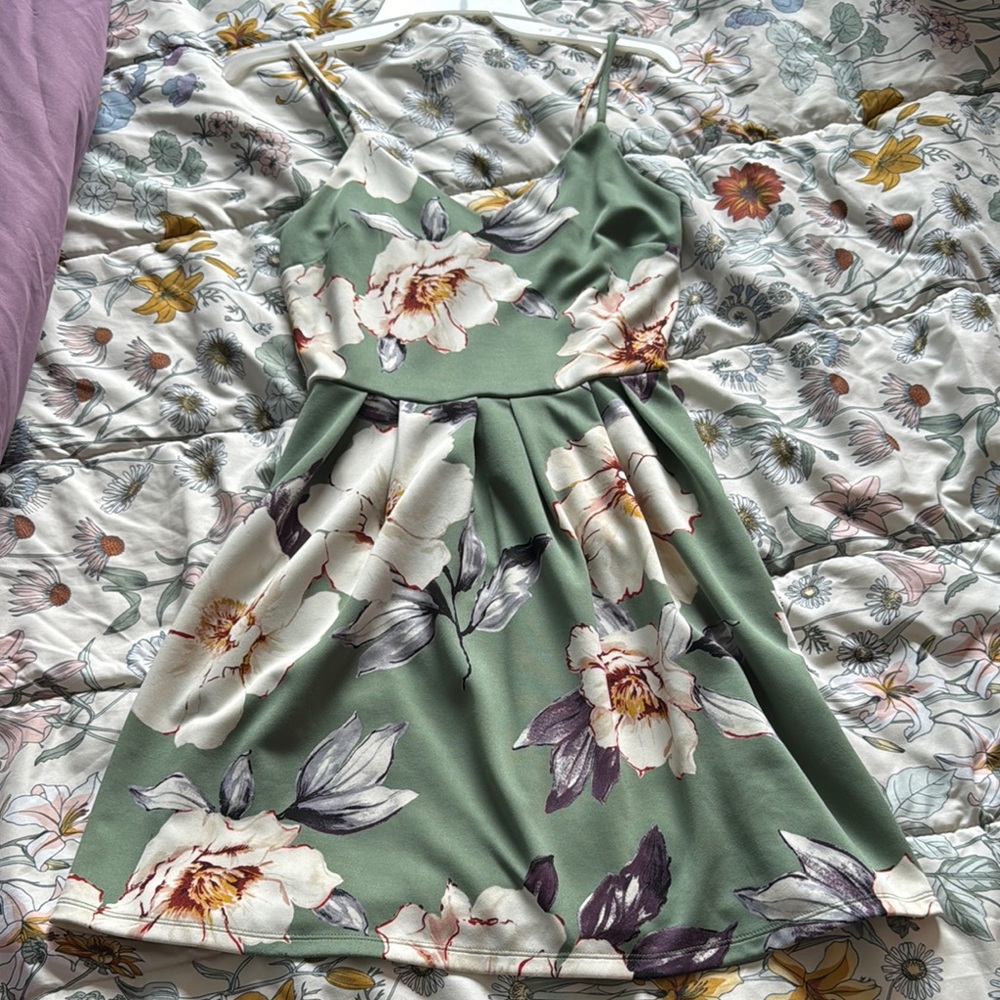 Monteau Green and White Spaghetti Strap Sundress